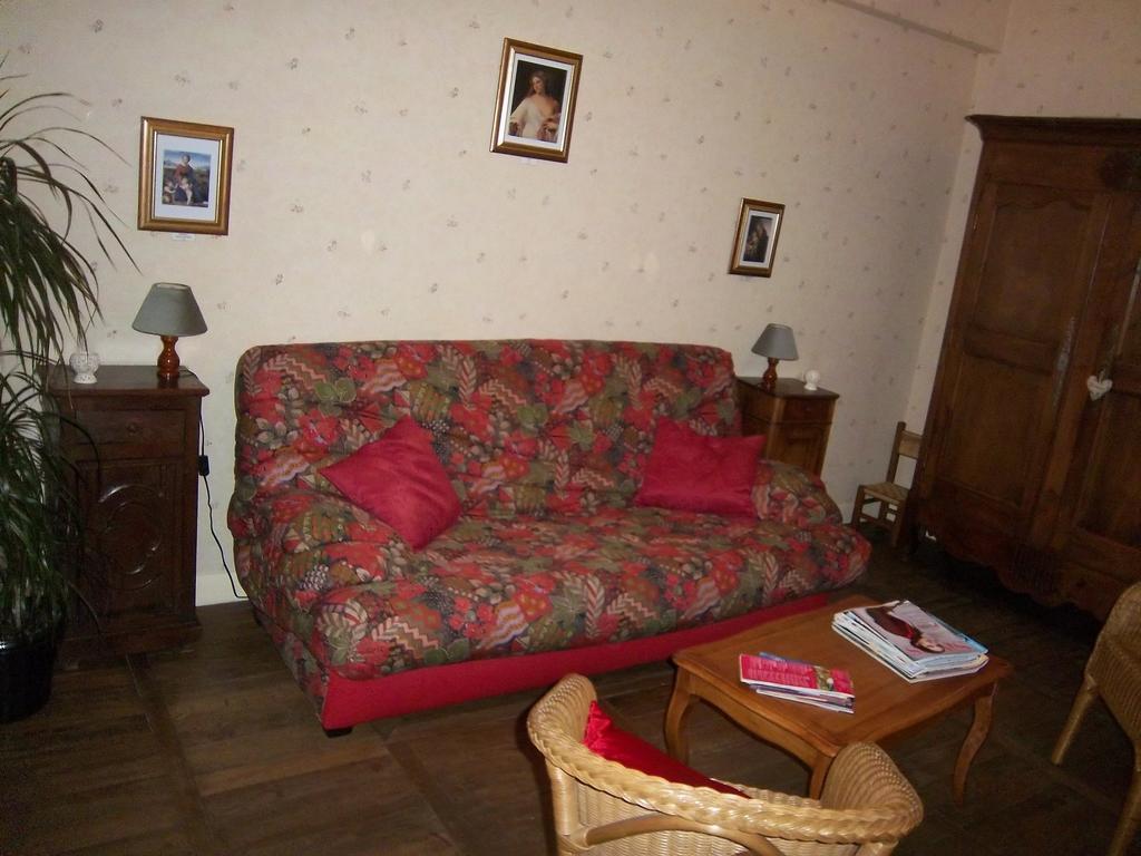 Ferienwohnung Le Relais De Marbot Bar-le-Duc Exterior foto